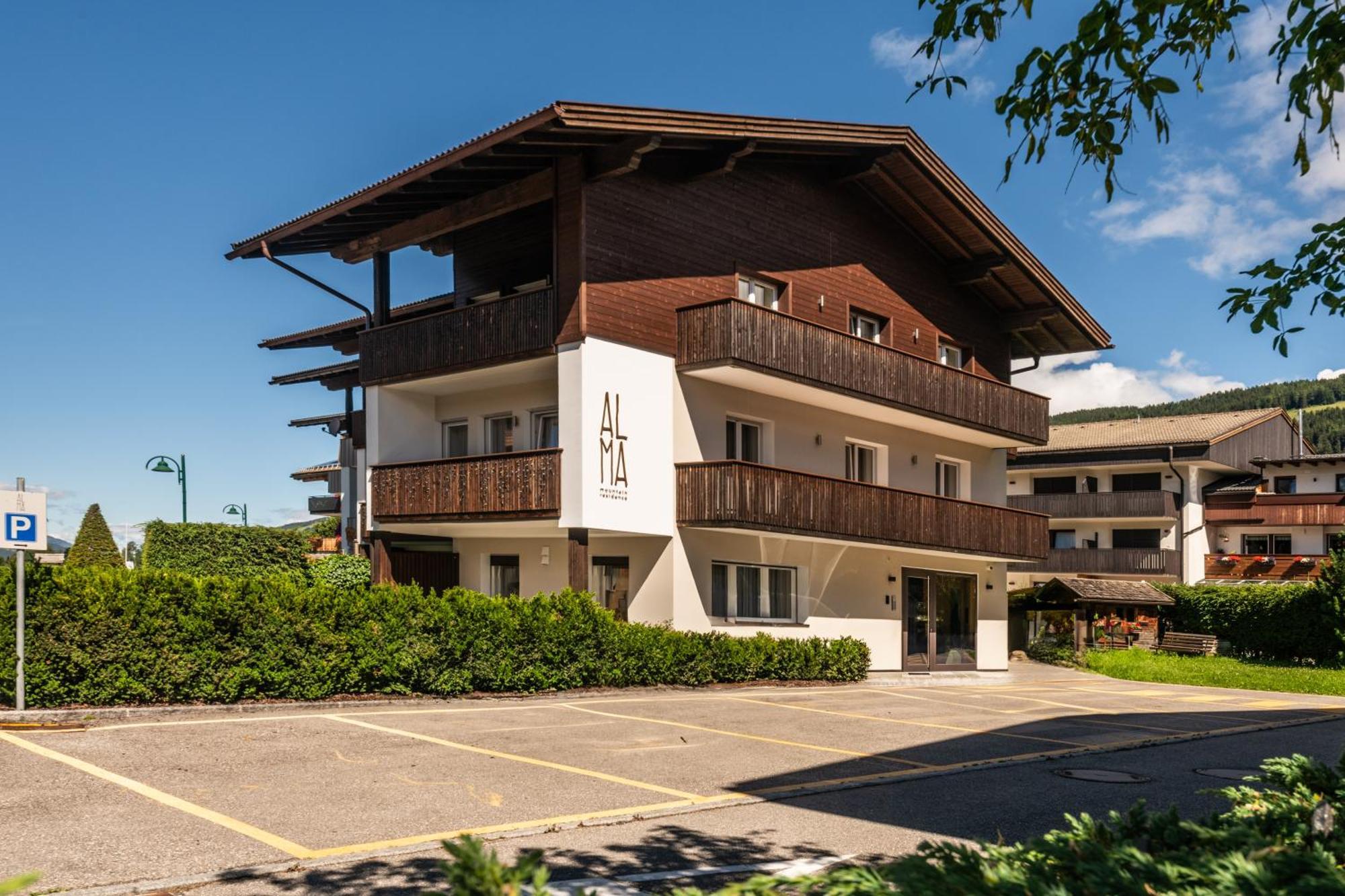 Alma Mountain Residence Доббиако Экстерьер фото